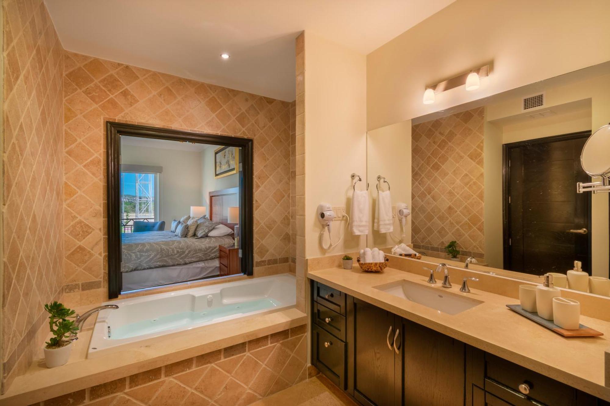Condo Paraiso - Luxurious New Condo 300Mt From The Beach Κάβο σαν Λούκας Εξωτερικό φωτογραφία